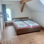 アパート Gruenzeit Ferienwohnung, Vor Der Haustuere *