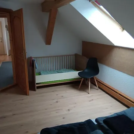 Gruenzeit Ferienwohnung, Vor Der Haustuere شقة *
