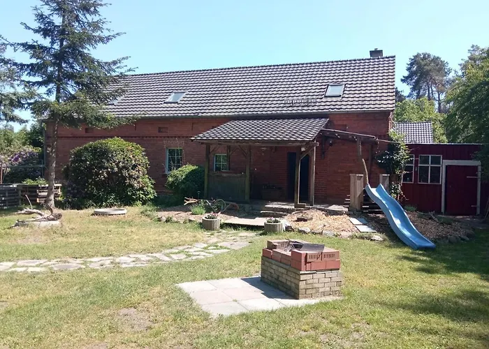 Schaeferhof, Vor Der Haustuere Daire